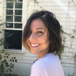 Meet your Posher, Alyssa